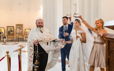 Привітання з вінчанням: зворушливі слова, вірші та благословення молодим