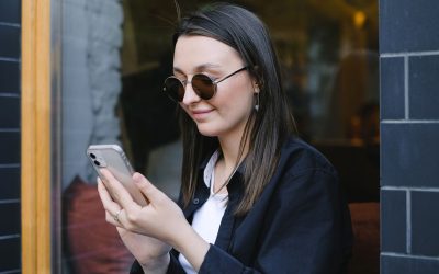 Провокаційні SMS чоловікові: грайливі повідомлення, що інтригують