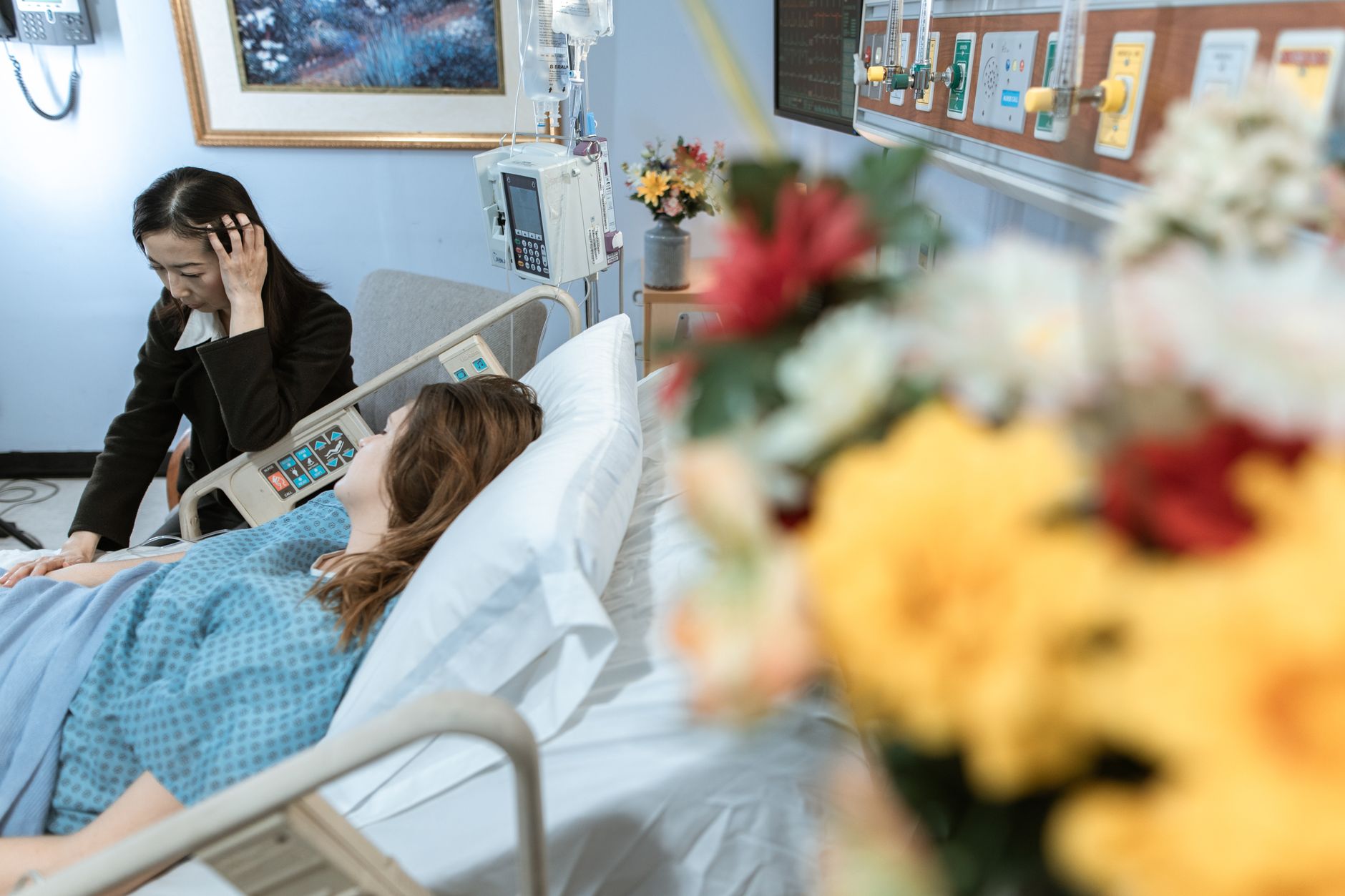 Слова підтримки при хворобі: як підтримати близьку людину текстом