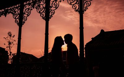 Вірші коханій: романтичні рядки, що зворушують серце
