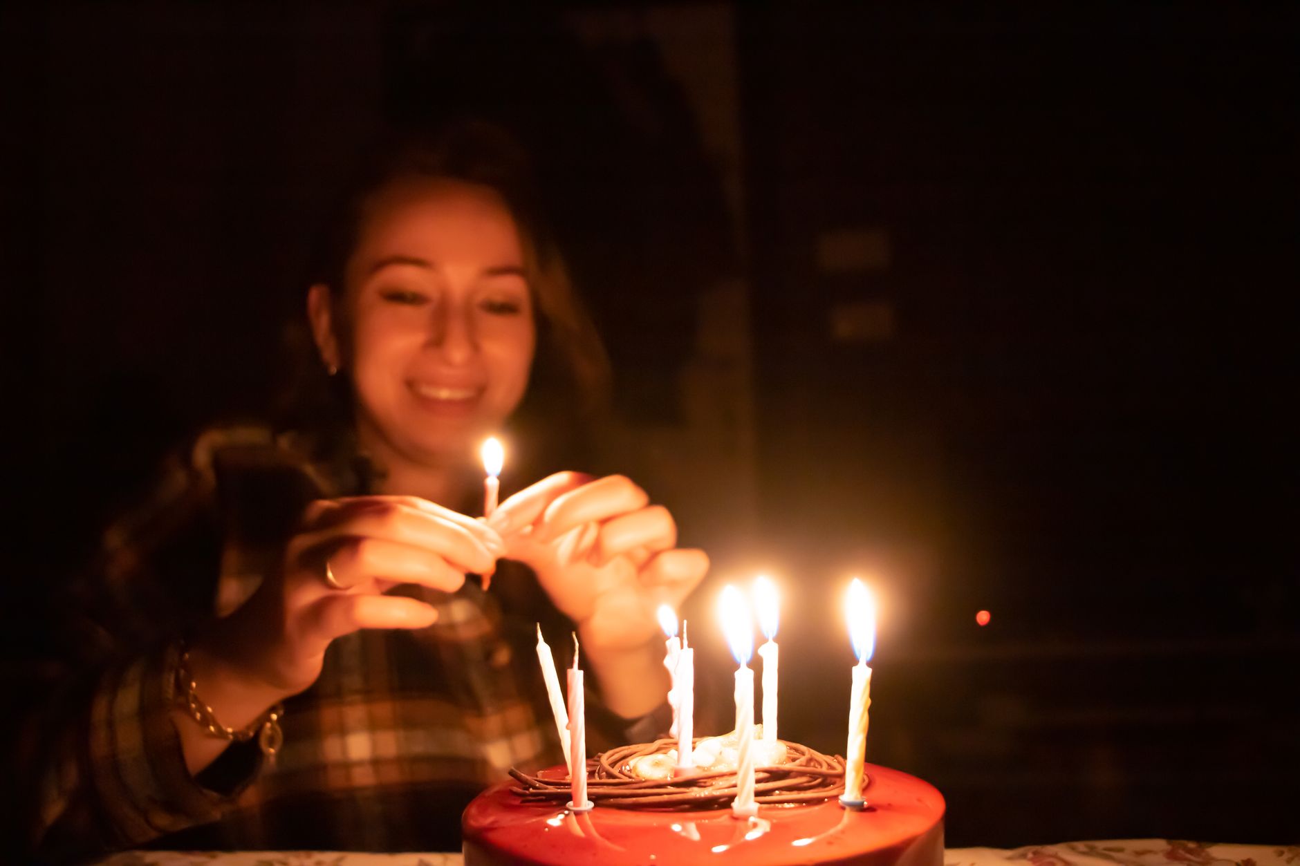 Зворушливе вітання з днем народження своїми словами: 16 варіантів від серця