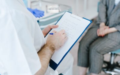 Як підготуватись до візиту до лікаря і не забути головне